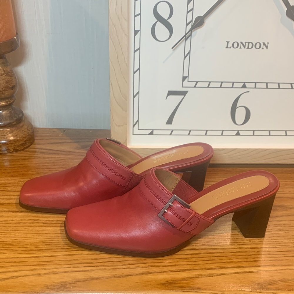 Red Women's Mules